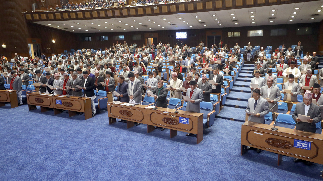 Parliament meeting begins [LIVE]