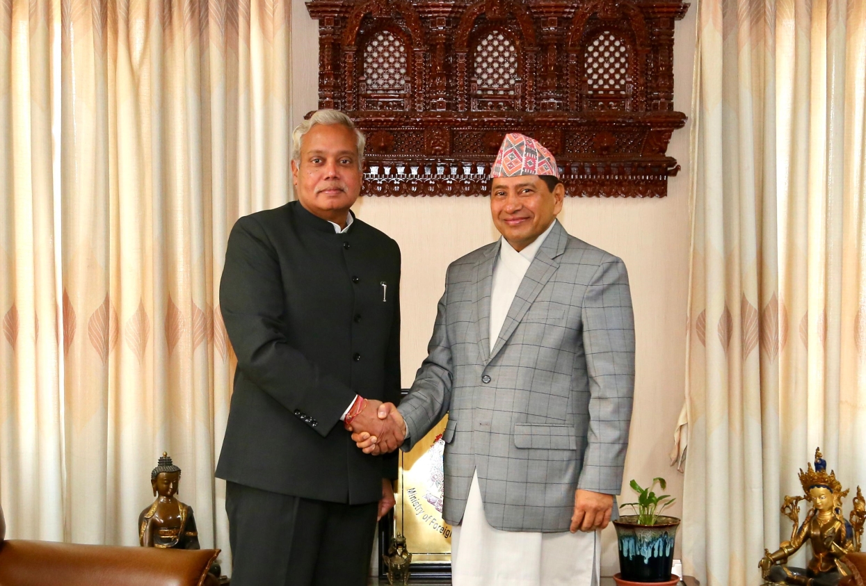 Indian ambassador calls on Foreign Affairs Minister Shrestha