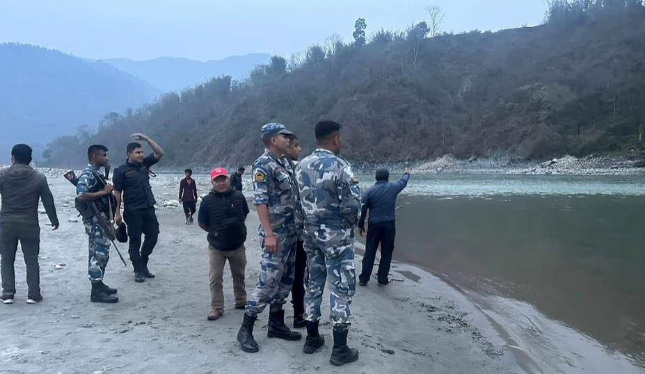 Dive team mobilized to find missing children in Sunkoshi River