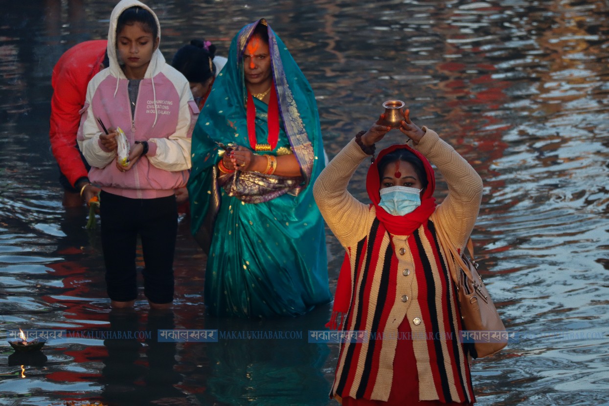 Chaiti Chhath concludes offering ‘argha’ to rising sun