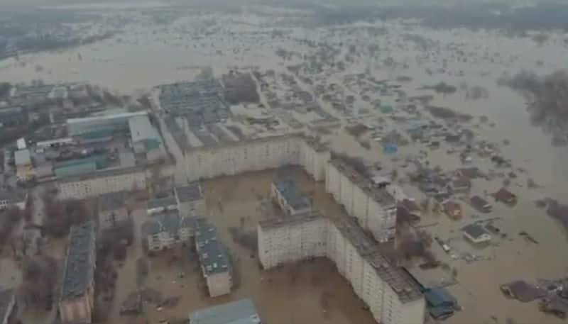Russia says over 10,000 residential houses flooded across Urals, Siberia