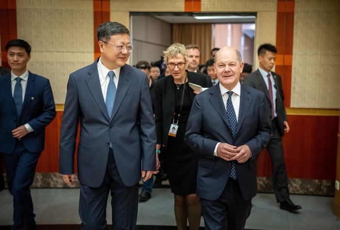 Germany’s Scholz says to discuss ‘just peace’ in Ukraine with Xi