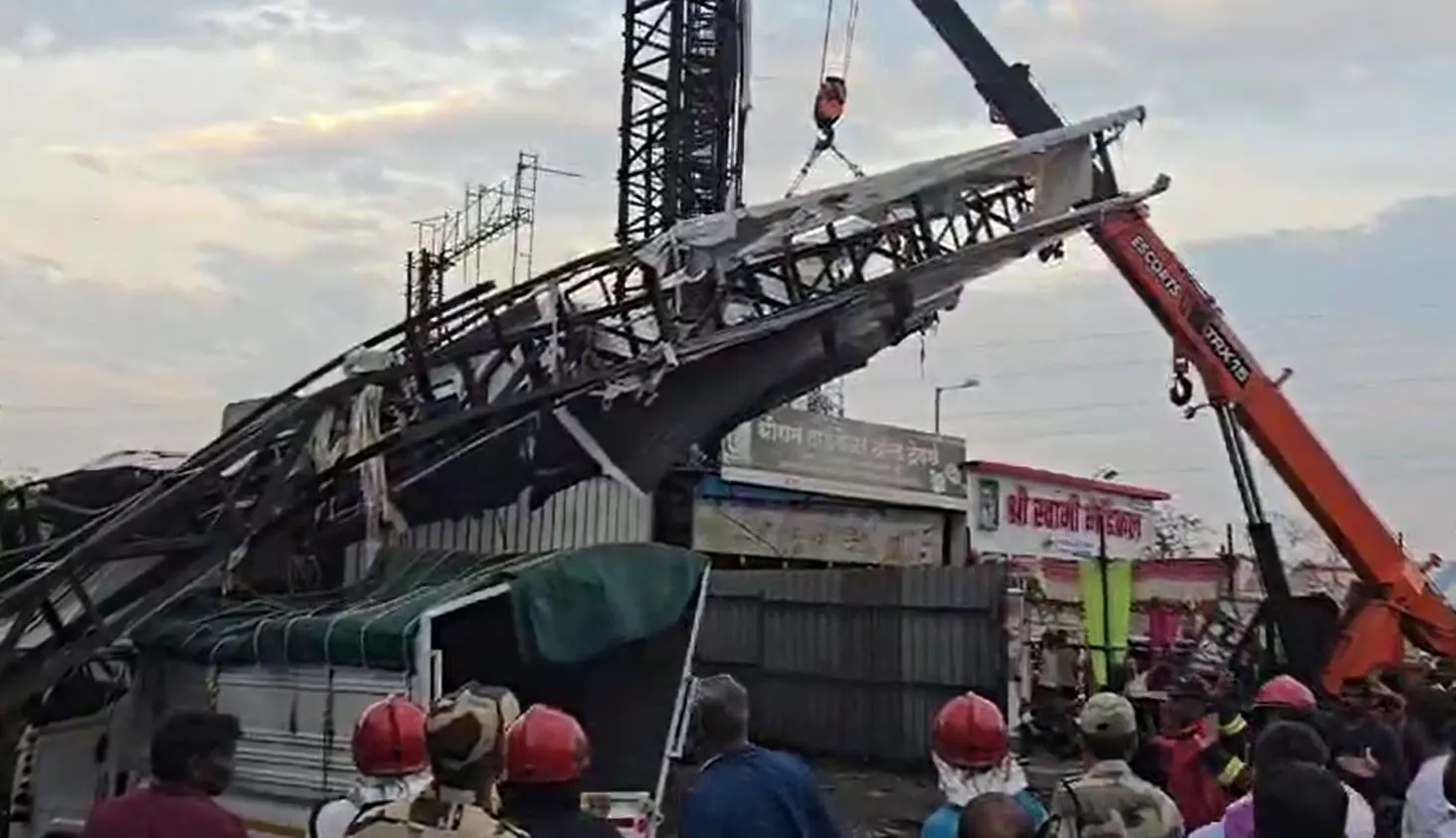 Pune billboard collapses due to strong winds, days after 16 killed in Mumbai tragedy