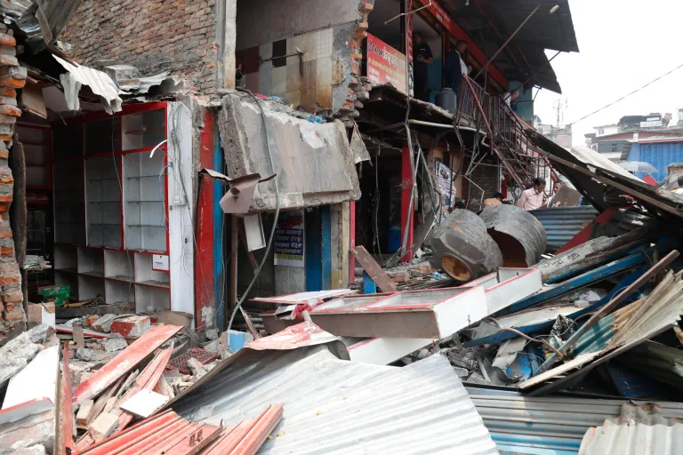 KMC demolishes illegal structures at Gaushala area