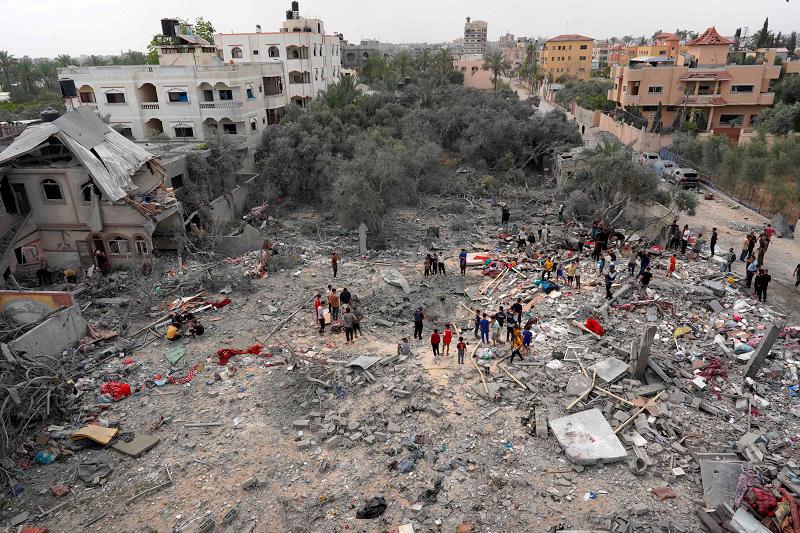 Palestinian death toll nears 35,000