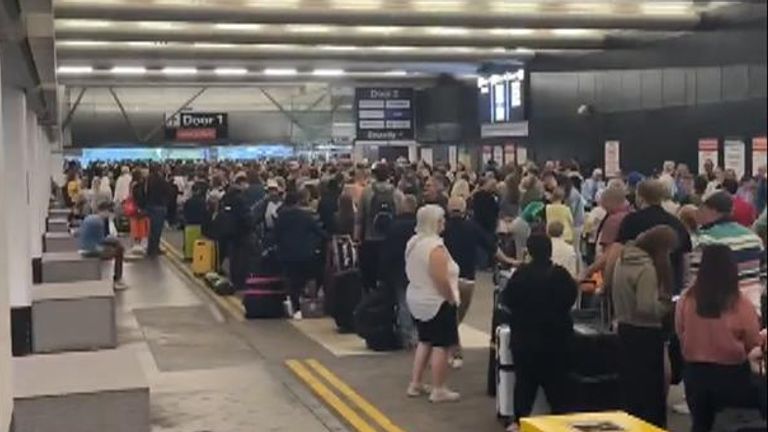 Power outrage in Manchester airport causes massive delays, cancelation