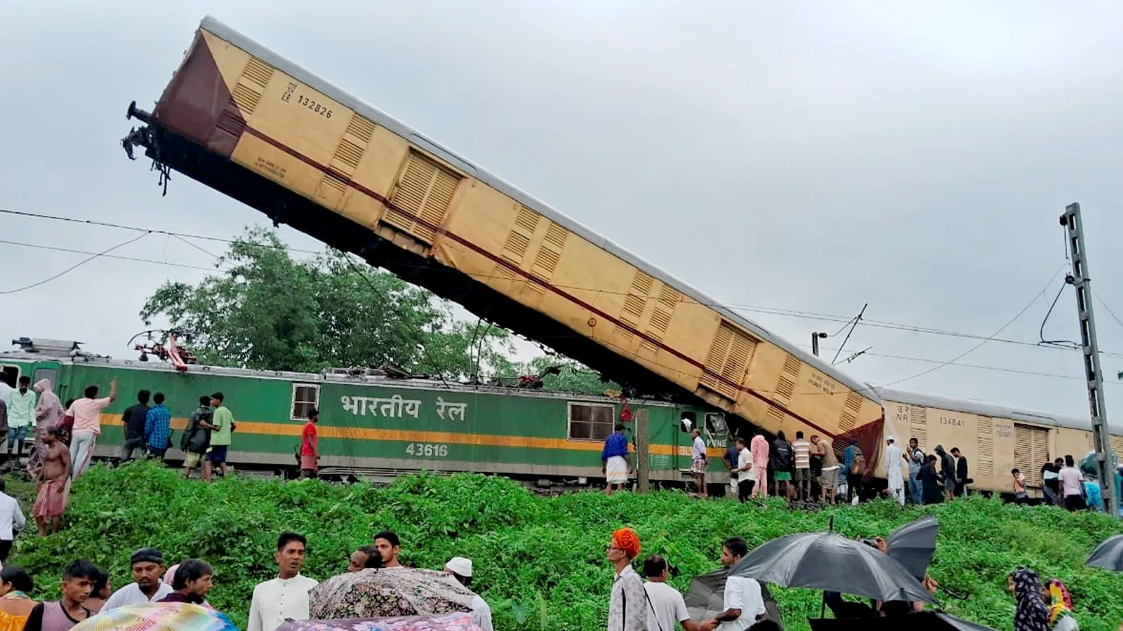 Train accident in Darjeeling: death toll rises to nine, nearly 50 injured