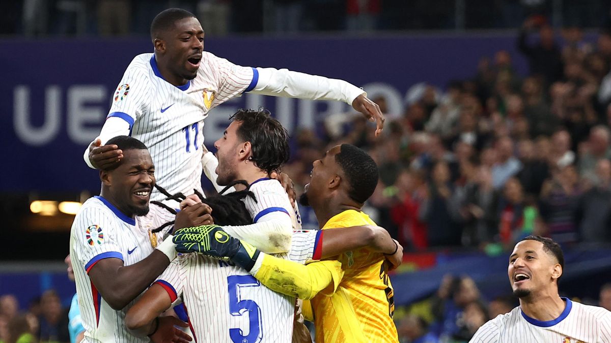 France advances to Euro Cup semifinals