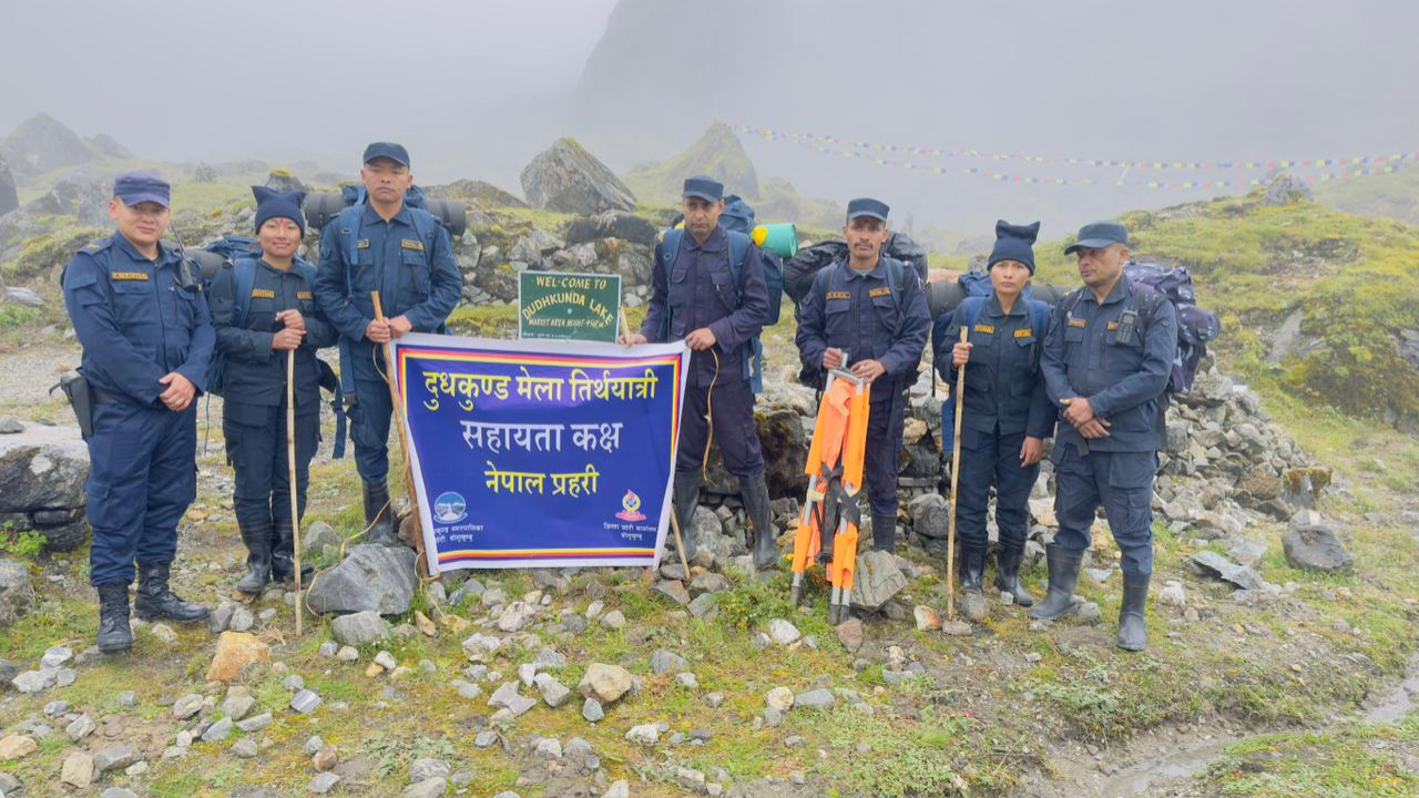 Solukhumbu police play key role in managing Dudhkunda religious festival (photos)