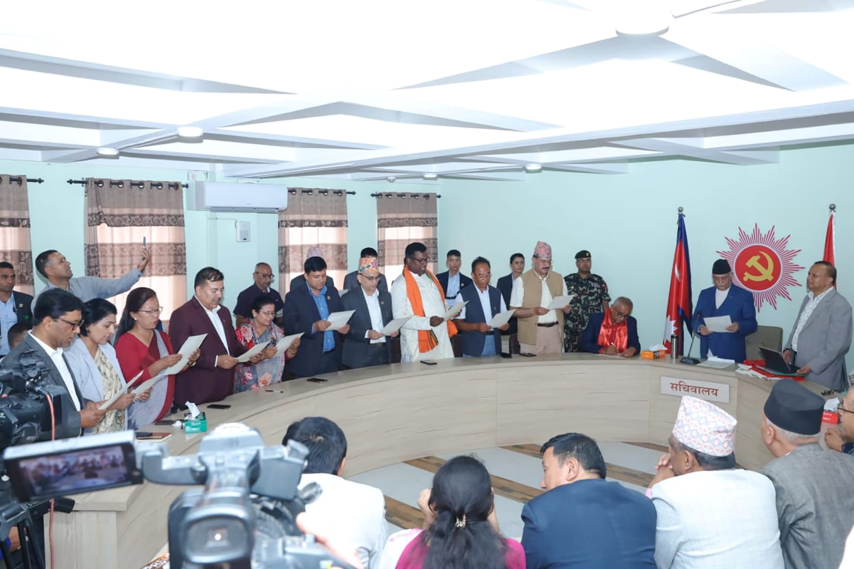 UML Vice-Chair & 16 central committee members sworn in