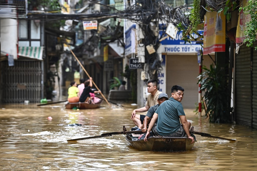 Millions in SE Asia battle floods, death toll passes 200