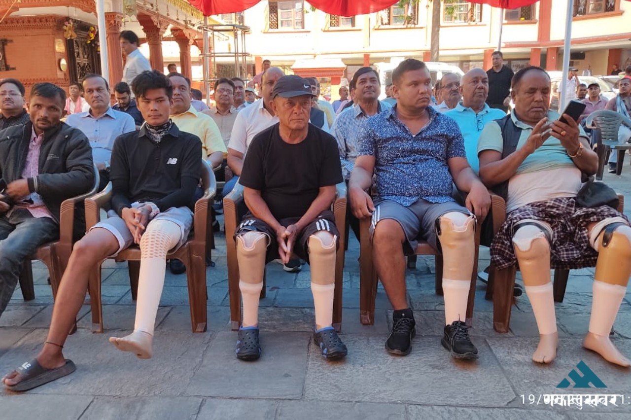 Free prosthetic limbs distributed to 6,500 individuals (photos)