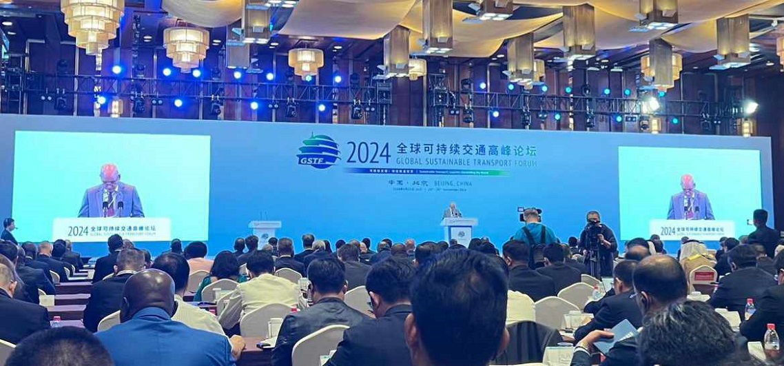 Finance Minister discusses podway, rail, and air transport at Global Transport Forum, emphasizes infrastructure development