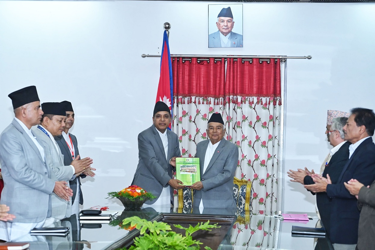 Fiscal commission submits annual report to President Paudel