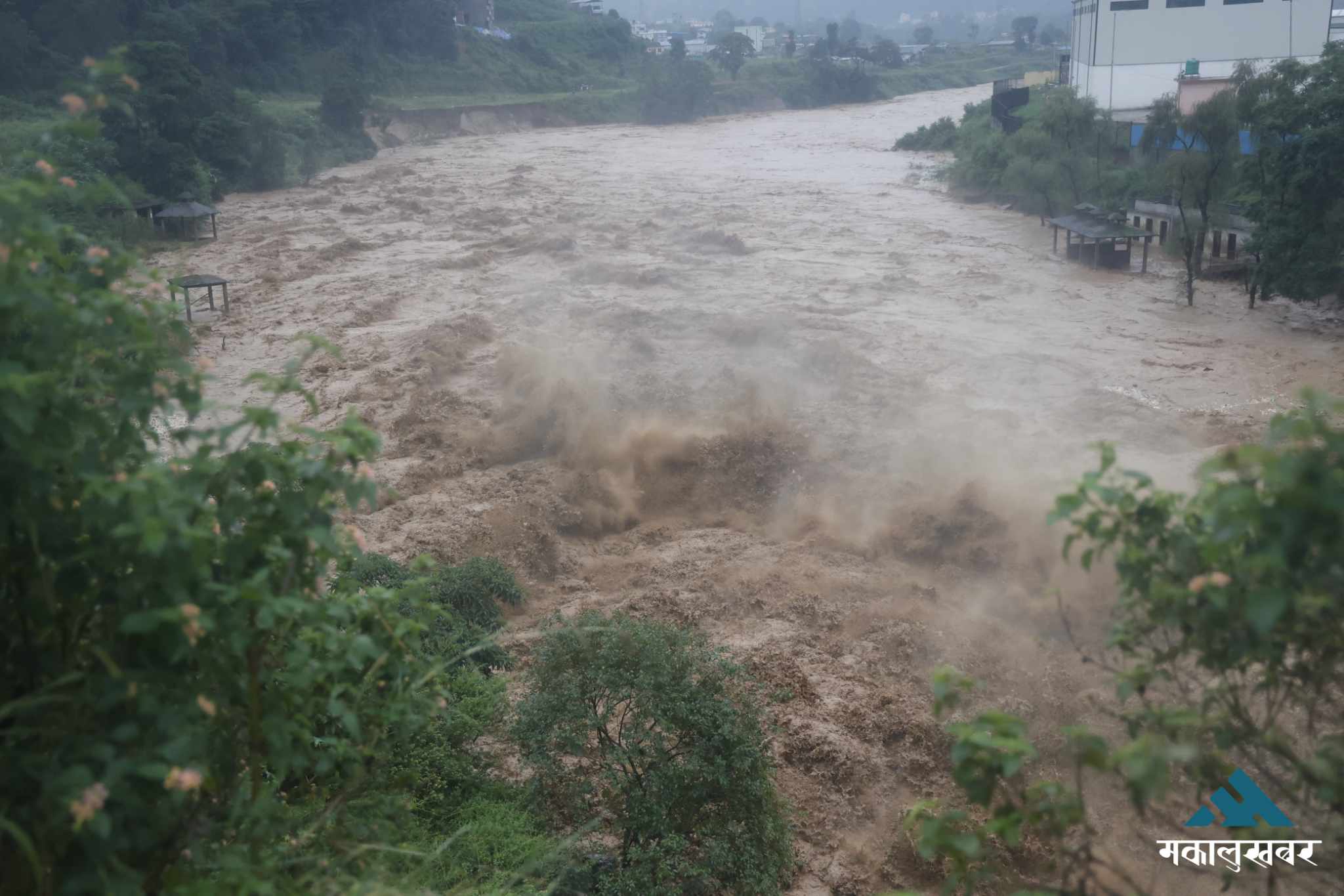 Floods & landslides claim 112 lives, 68 still missing across country