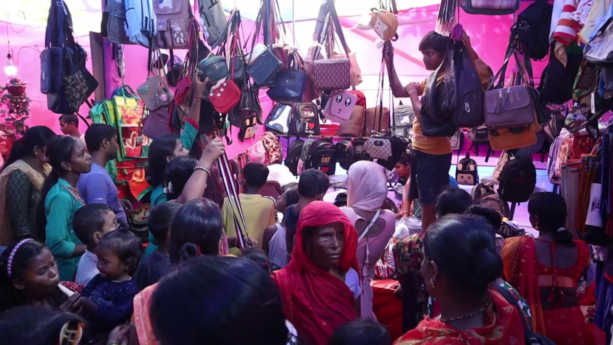 Affordable market opens in Janakpurdham for Dashain festival