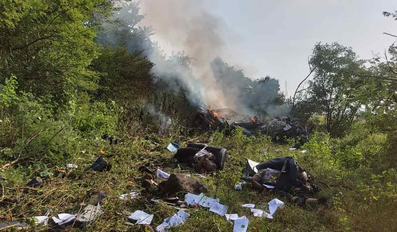 Three killed in India helicopter crash