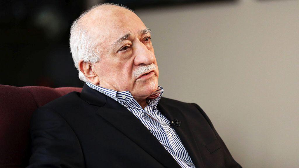 Turkish cleric Fethullah Gülen, accused of 2016 coup plot, dies at 83 in U.S.