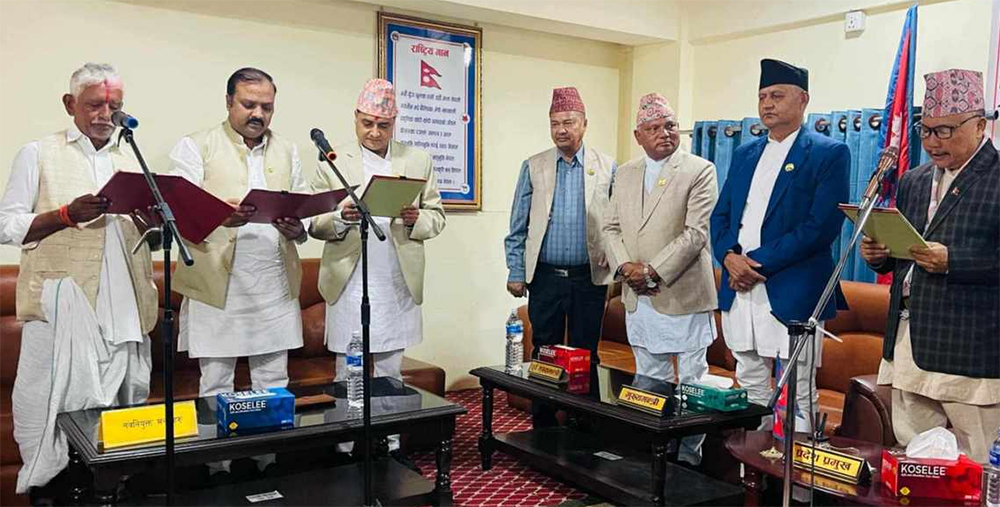 Three new ministers sworn into Lumbini State government