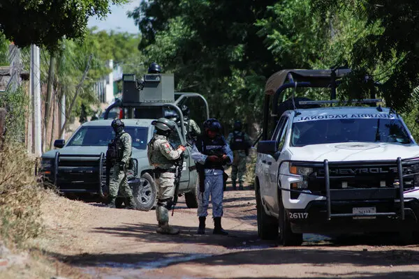 19 killed in Mexico gang clashes