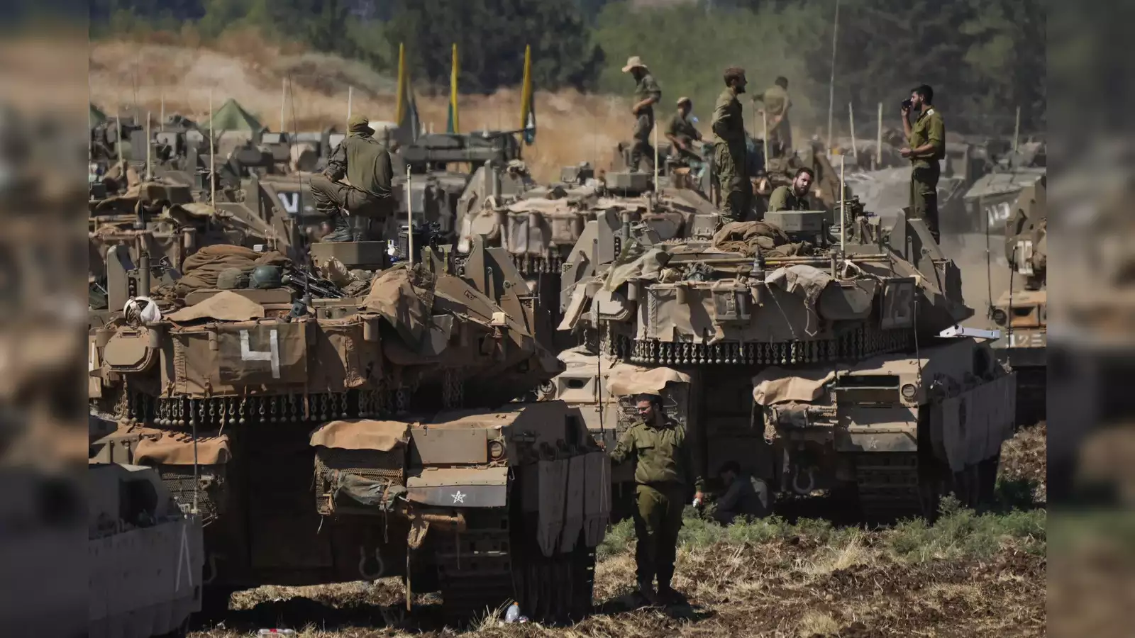 Israeli forces begin withdrawing from key Gaza corridor under ceasefire deal