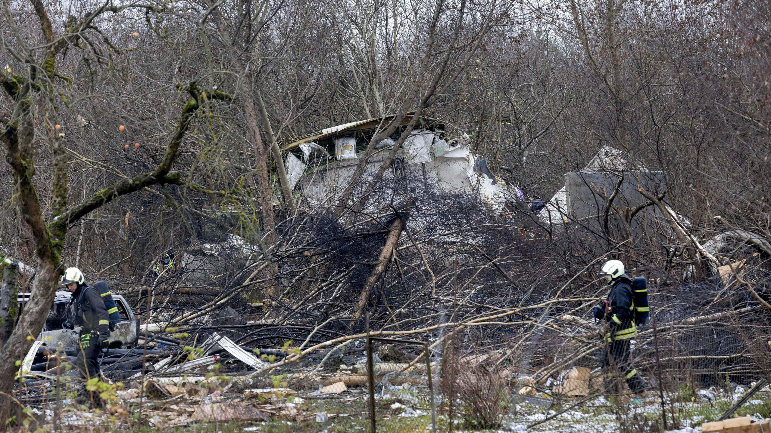 DHL cargo plane crashes and skids into a house in Lithuania