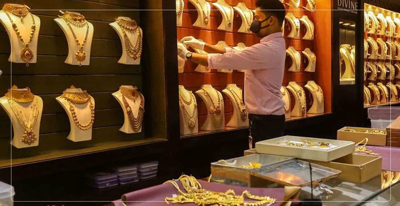 Govt slashes gold & silver duty, prices expected to drop by Rs 15,000