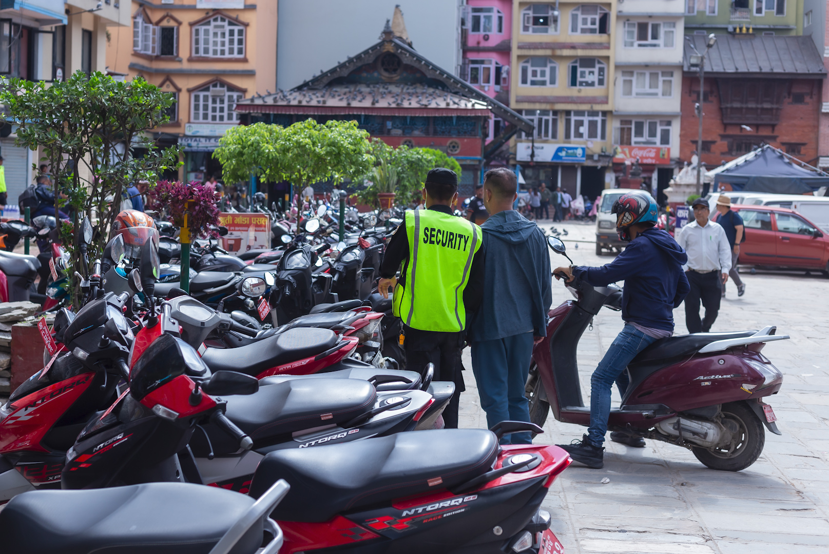 KMC introduces free parking at Kathmandu Plaza