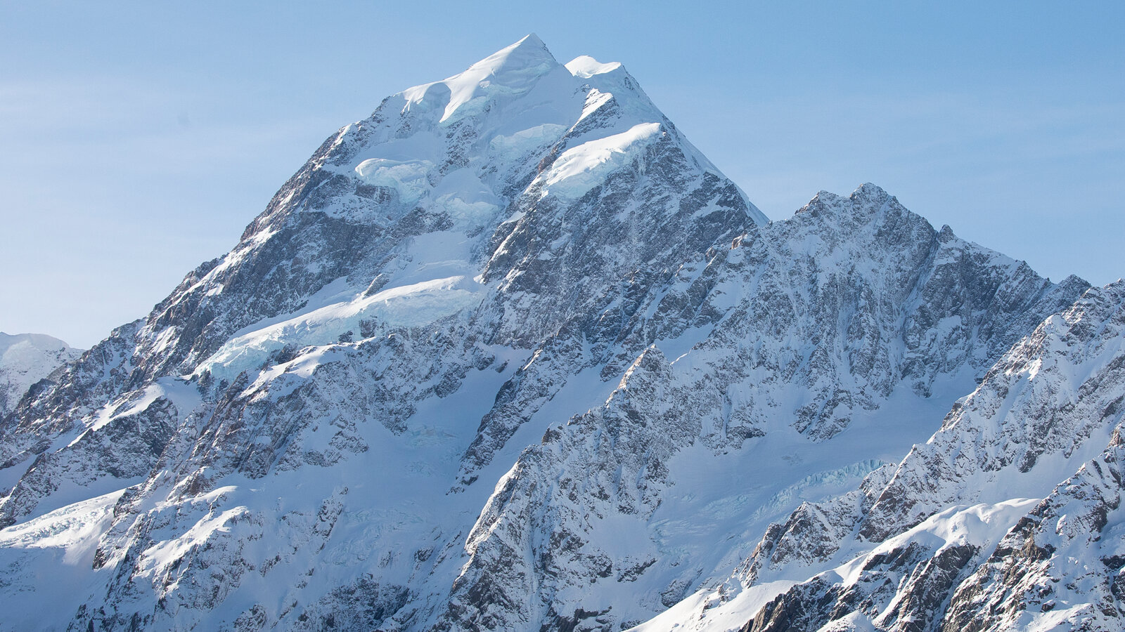 3 climbers dead on New Zealand’s tallest mountain: police