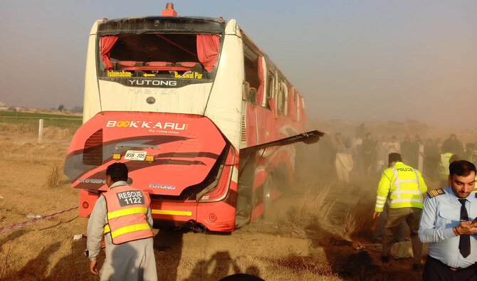 Bus crash in Pakistan’s Punjab kills 10, injures 7