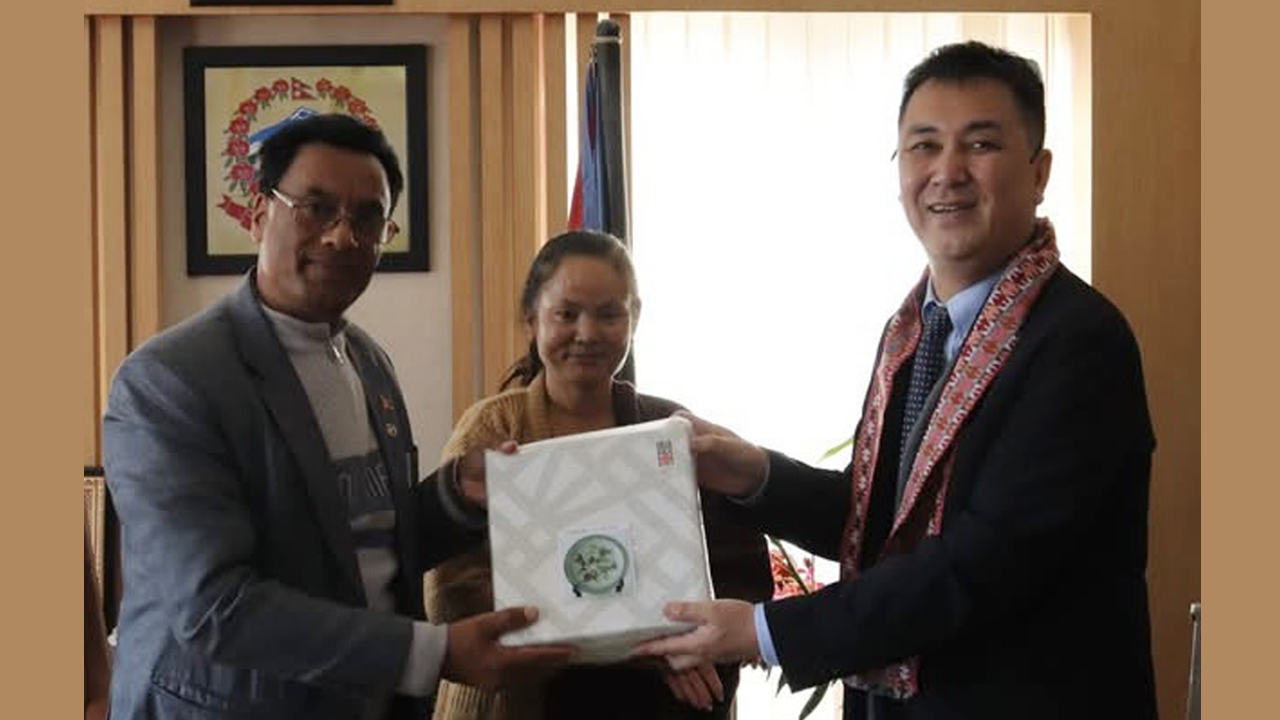 Japanese ambassador meets with Chandragiri mayor