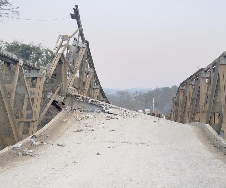 Vehicles operating from alternative route after bridge collapse