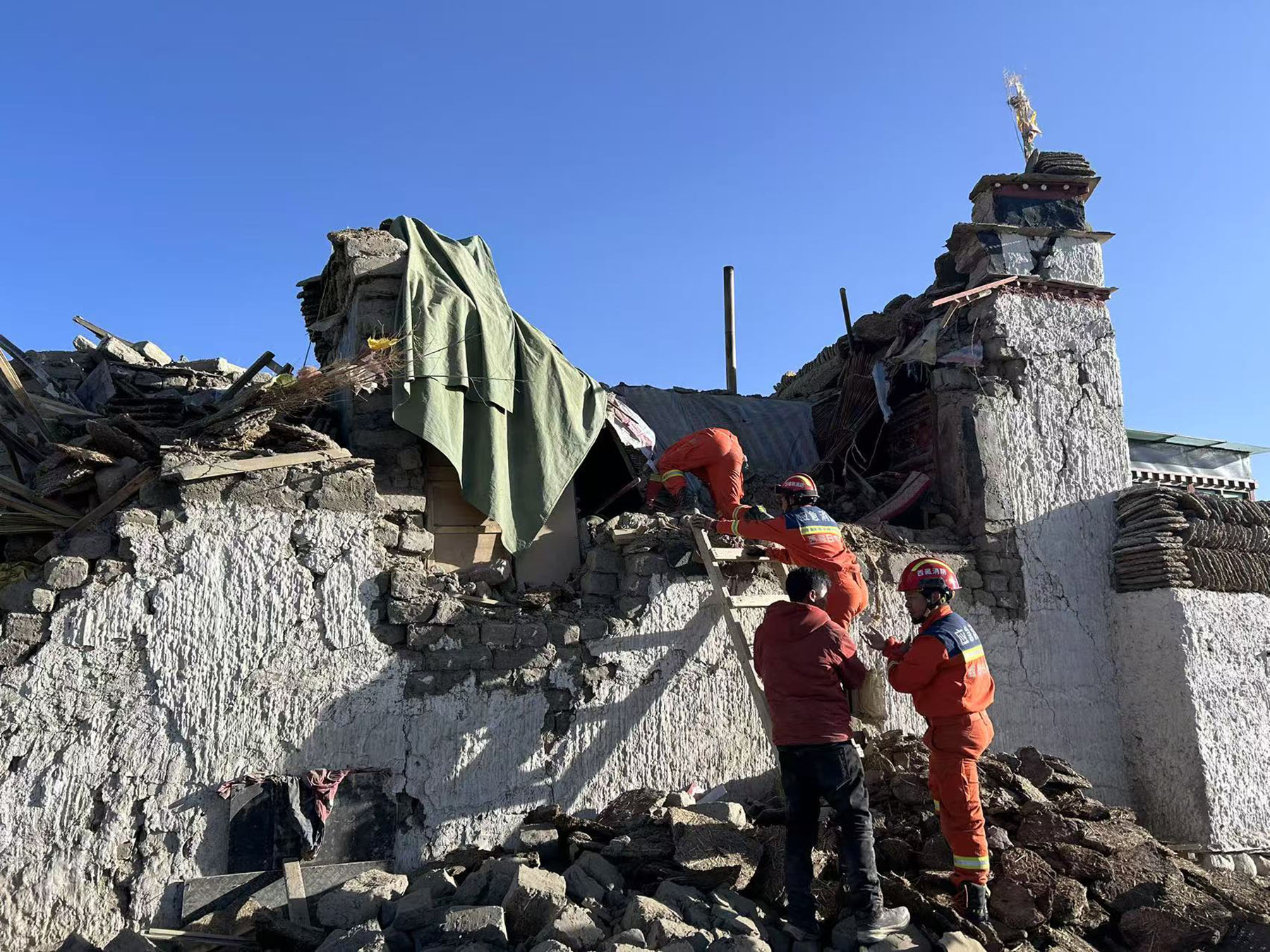 Death toll in China earthquake rises to 95