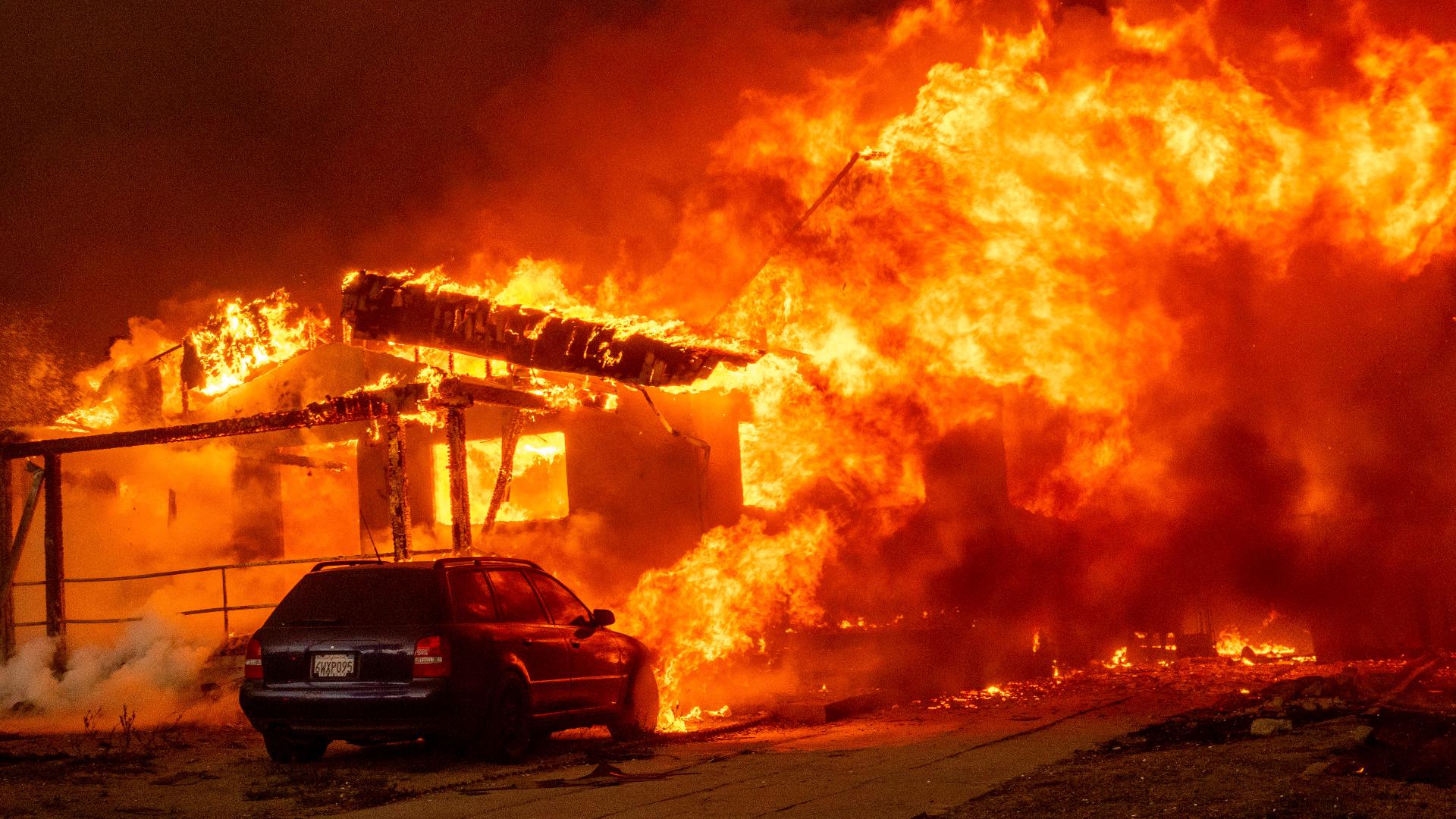 Hollywood ablaze as fires rage around Los Angeles