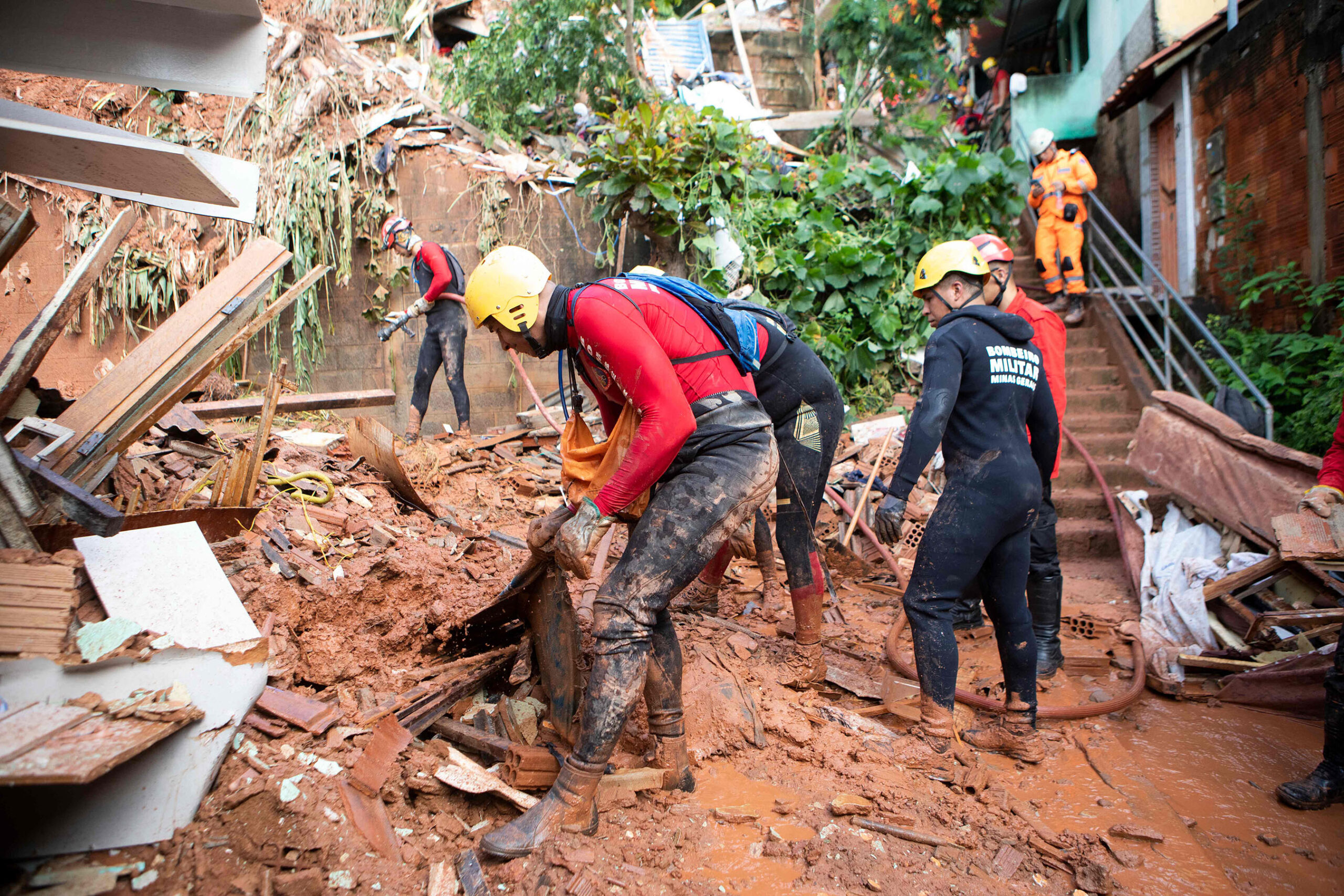 Heavy rains kill at least 11 in southeast Brazil