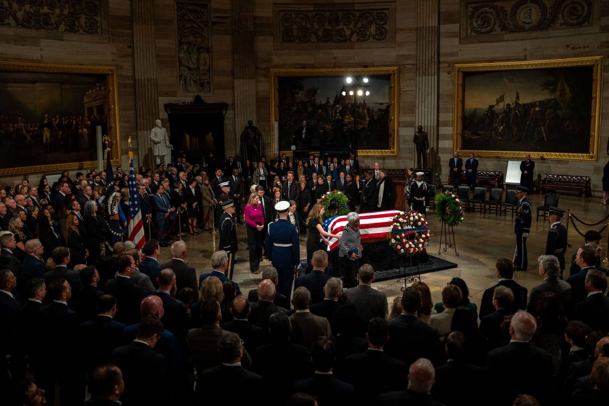 Former US president Carter lies in state after somber Washington procession