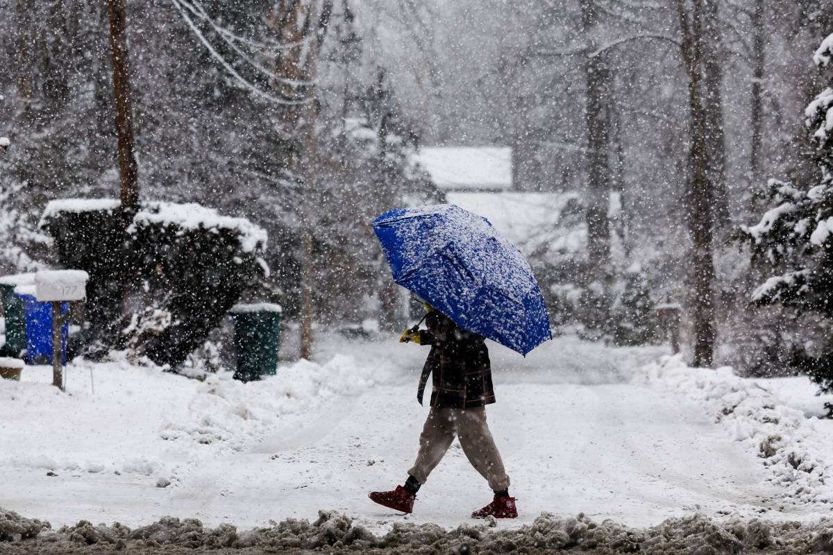 Massive storm slams US with snow, ice, bitter cold