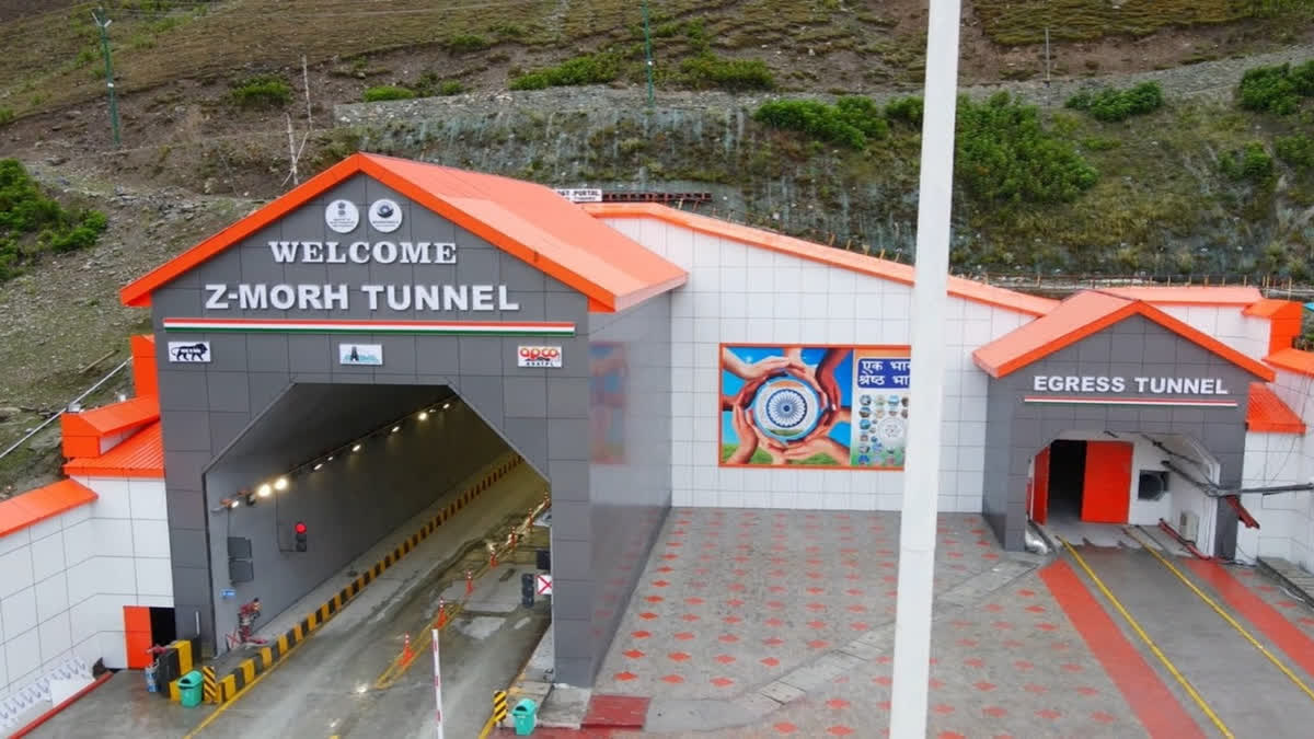 Indian PM opens strategic tunnel to China border zones