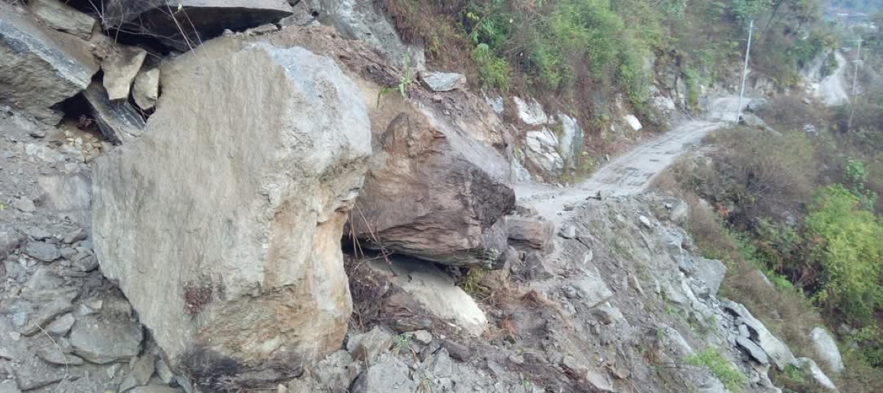 Landslide blocks Khandbari-Kimathanka road