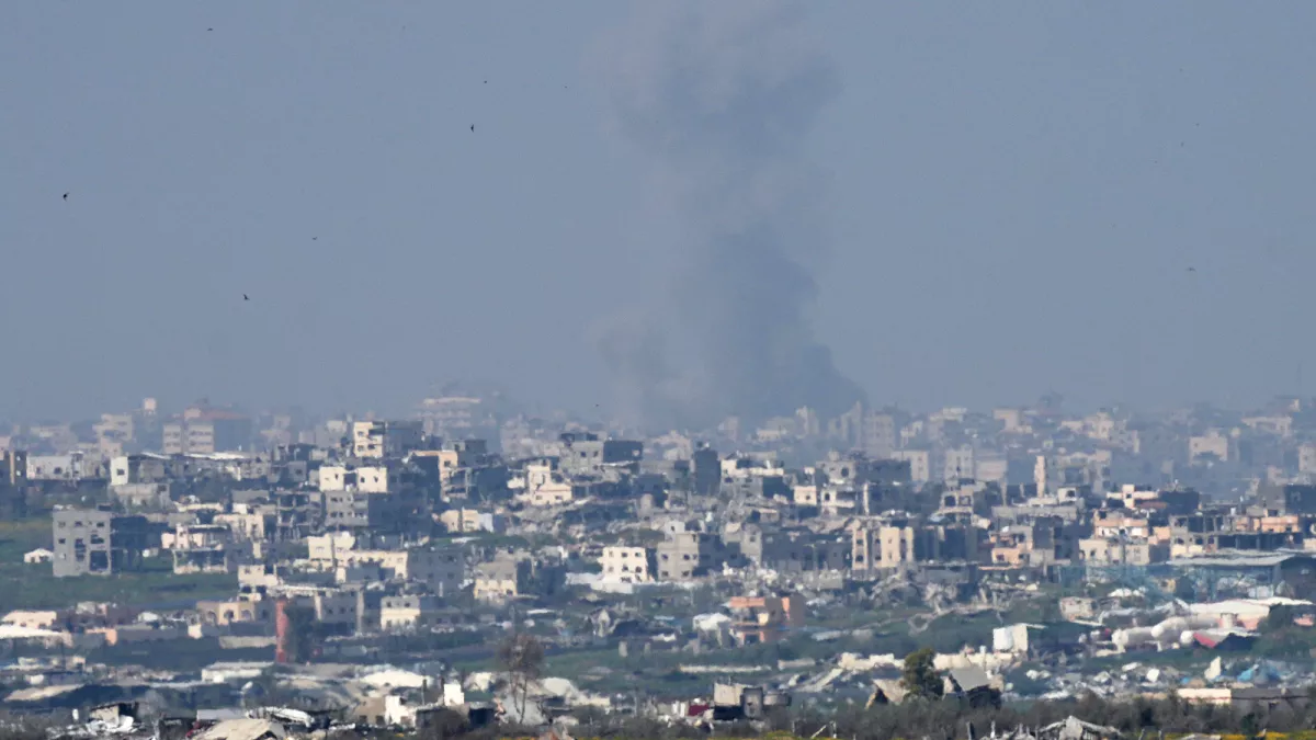 Israel resumes Gaza bombardment, killing over 400