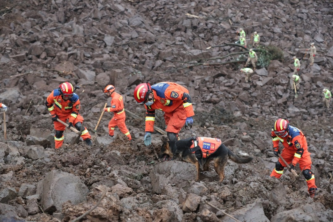 1 dead, 4 missing in southwest China landslide