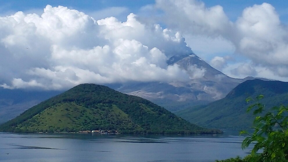 Indonesia’s Mount Lewotobi Laki Laki volcano erupts, prompting alert level to be raised