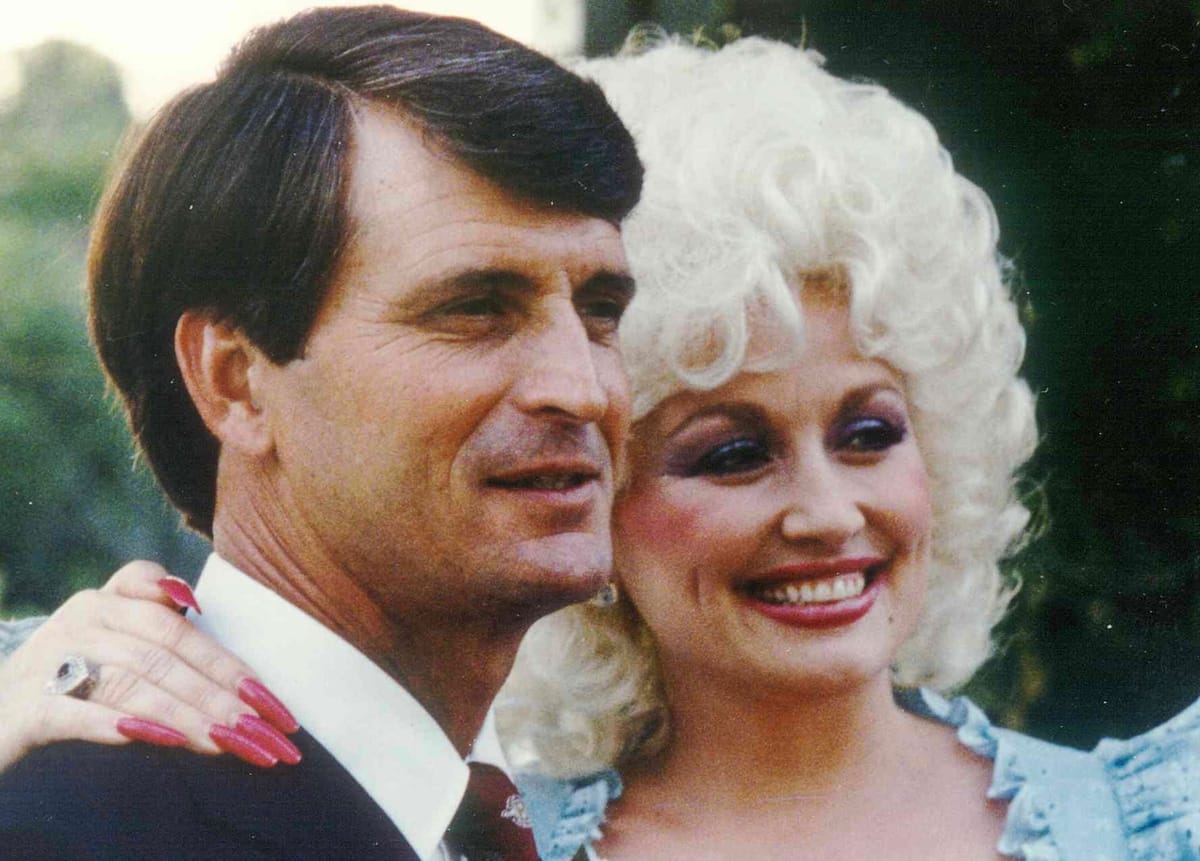 Carl Dean, Dolly Parton’s husband, passes away at 82