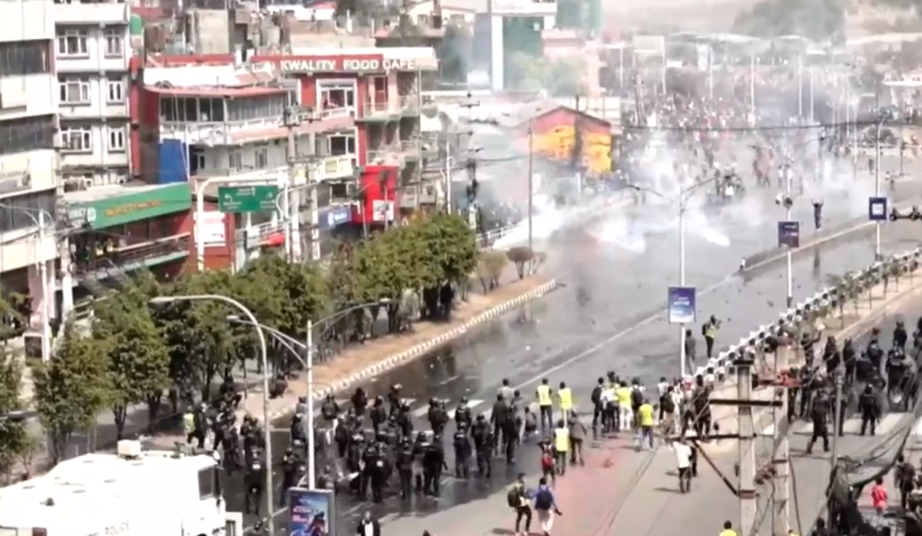 Tensions strikes Tinkune: Monarchy event disrupted