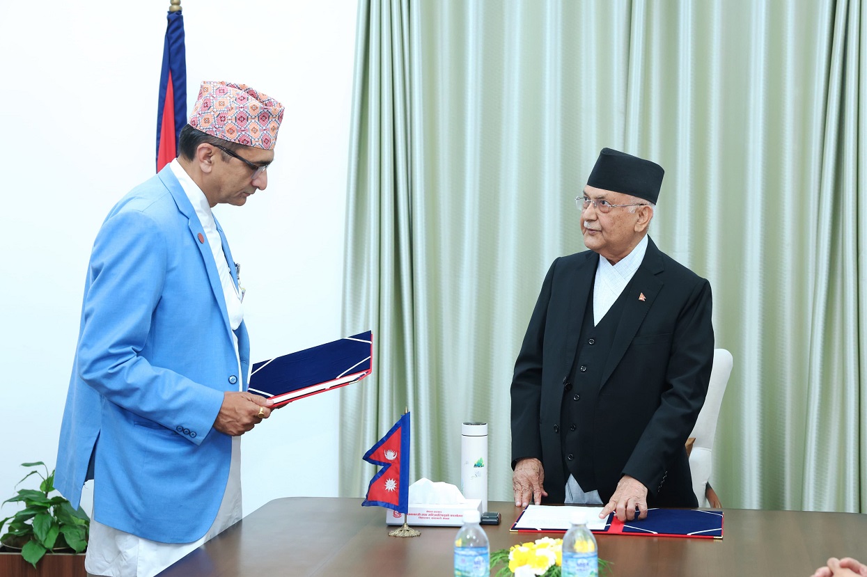 Newly appointed Kathmandu University VC takes oath