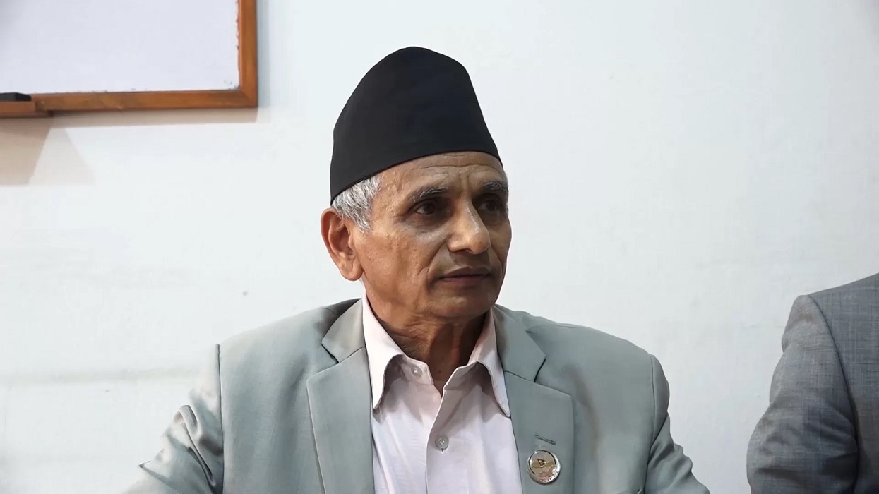 Maoist chief whip criticizes govt. for mishandling Tinkune protest