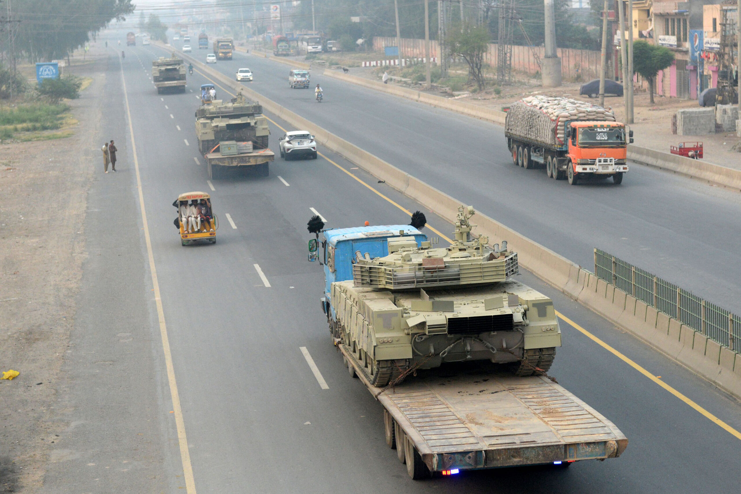 UK says ready to help ‘de-escalation’ in India, Pakistan clashes