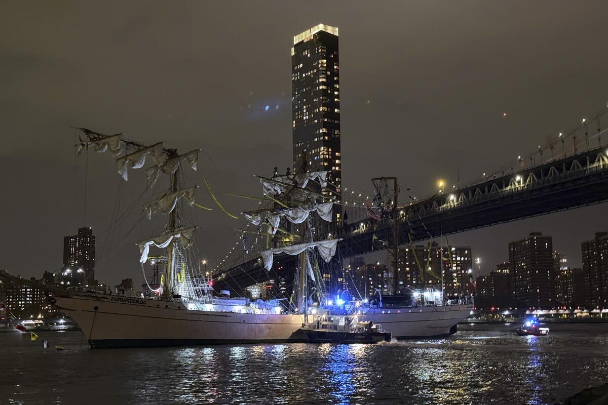 Mexican Navy ship crashes into New York City’s Brooklyn Bridge