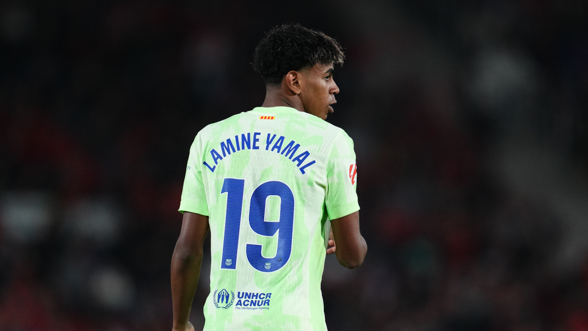 Yamal signs new six-year deal with Barcelona