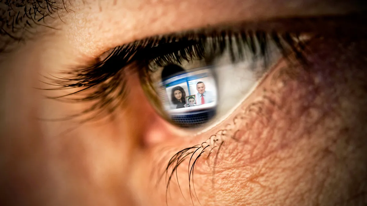 Screen time surge behind rising eye strain cases